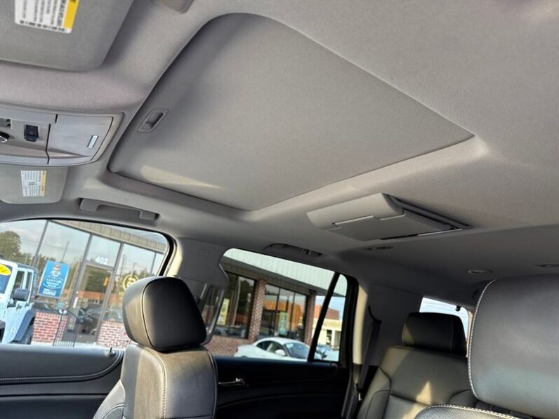 
								2016 GMC Yukon SLT full									