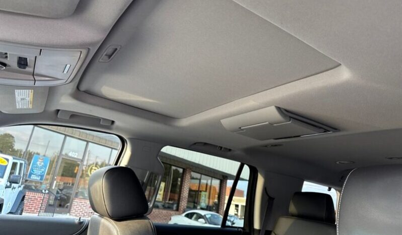 
								2016 GMC Yukon SLT full									