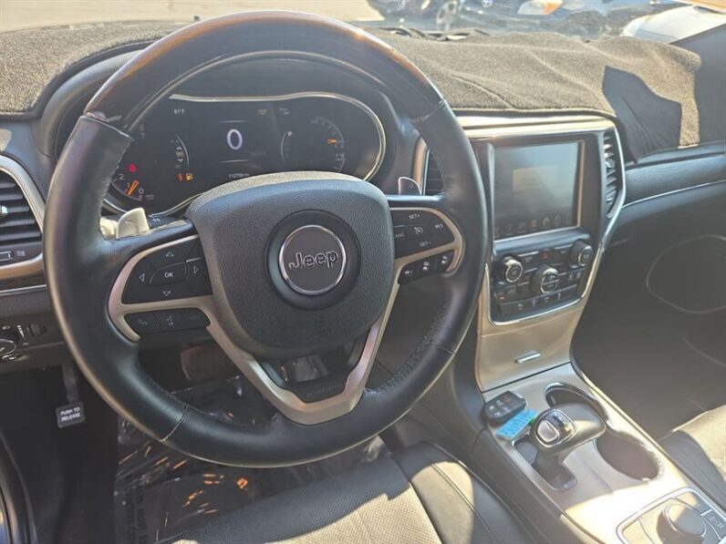 
								2015 Jeep Grand Cherokee Summit full									