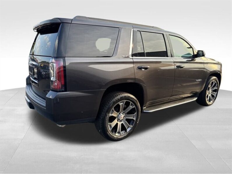 
								2016 GMC Yukon SLT full									