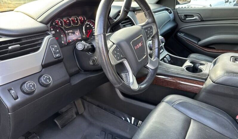 
								2016 GMC Yukon SLT full									