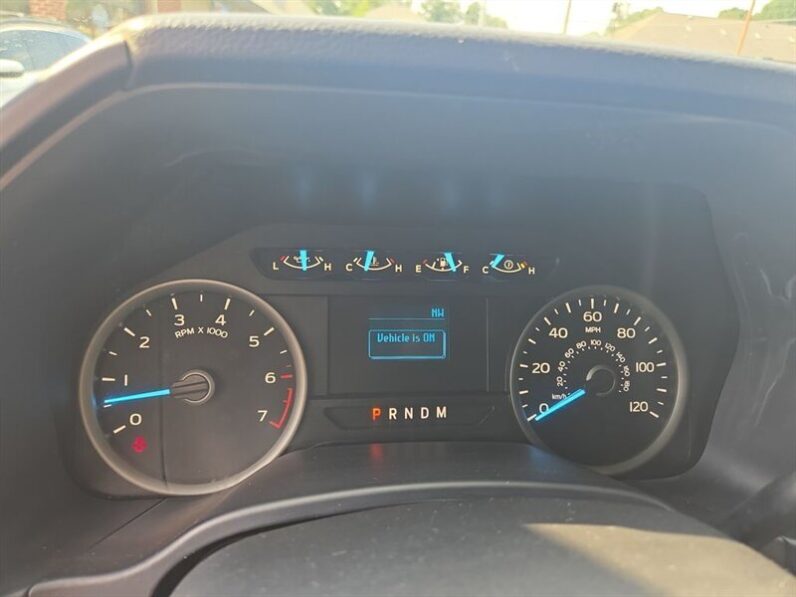 
								2019 Ford F-150 XLT full									