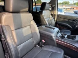 
										2016 GMC Yukon SLT full									