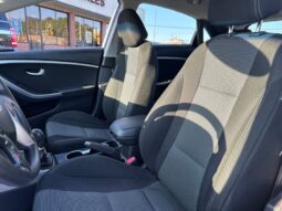 
										2014 Hyundai ELANTRA GT Base full									
