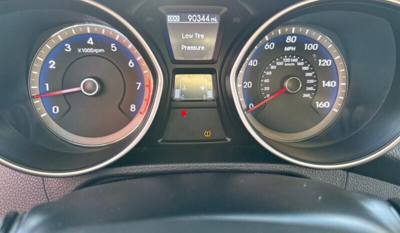 
								2014 Hyundai ELANTRA GT Base full									