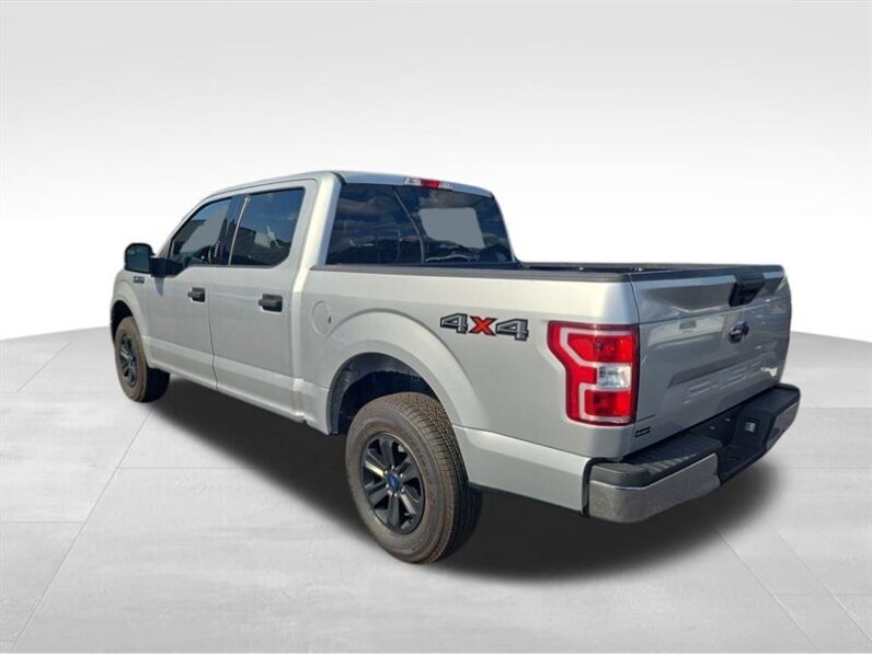 
								2019 Ford F-150 XLT full									