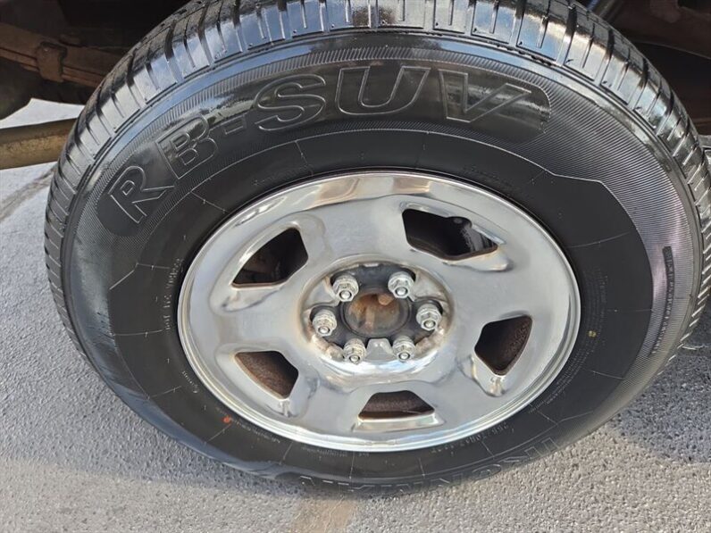 
								2004 Ford F-150 XLT full									