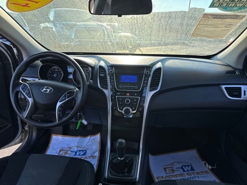 
								2014 Hyundai ELANTRA GT Base full									