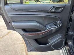 
										2016 GMC Yukon SLT full									