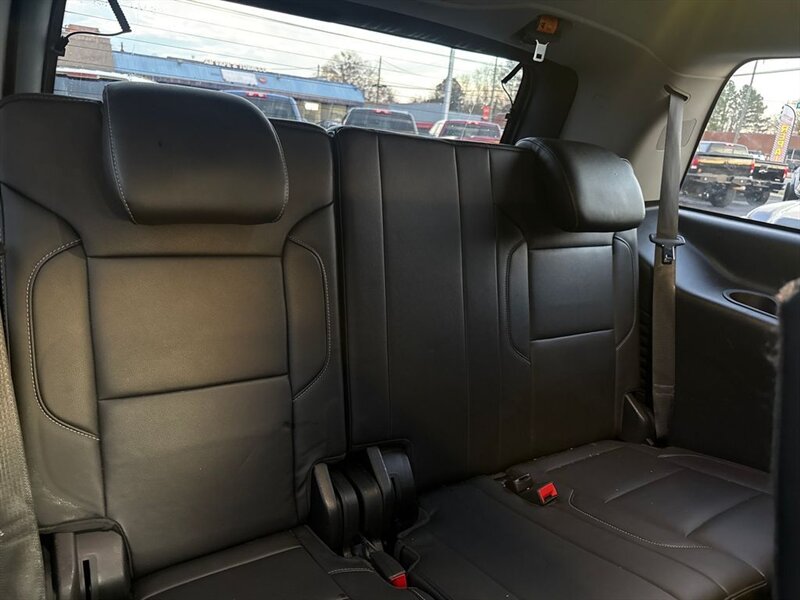 
								2019 Chevrolet Tahoe LT full									