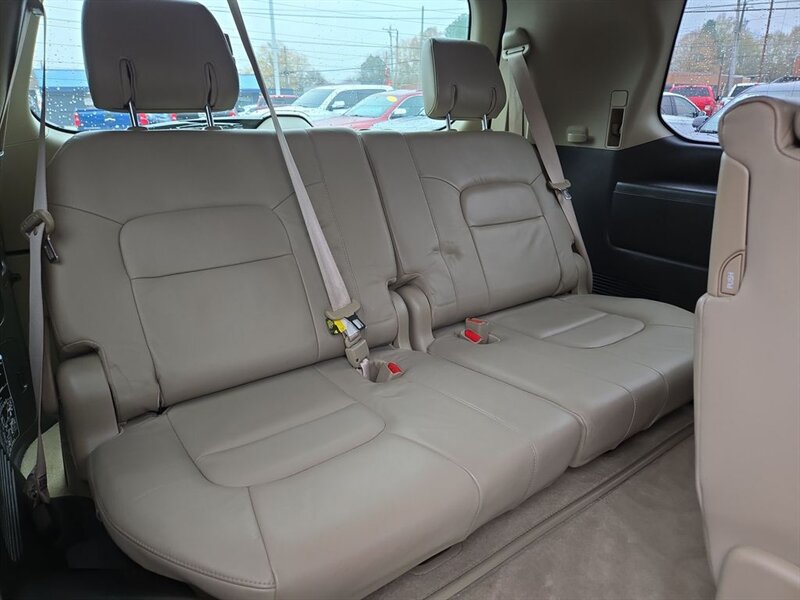 
								2009 Toyota Land Cruiser Base full									