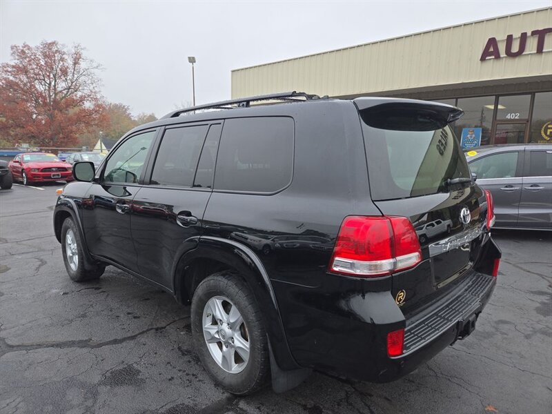 
								2009 Toyota Land Cruiser Base full									