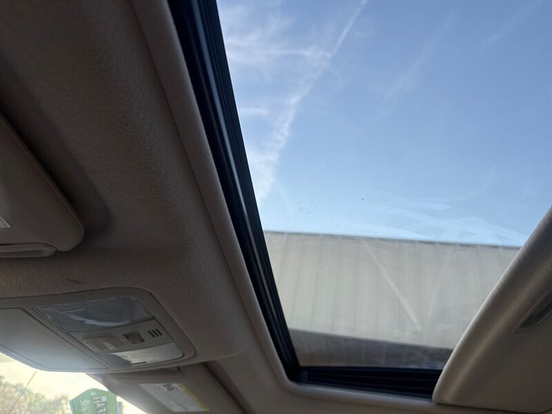 
								2008 Toyota RAV4 Limited full									