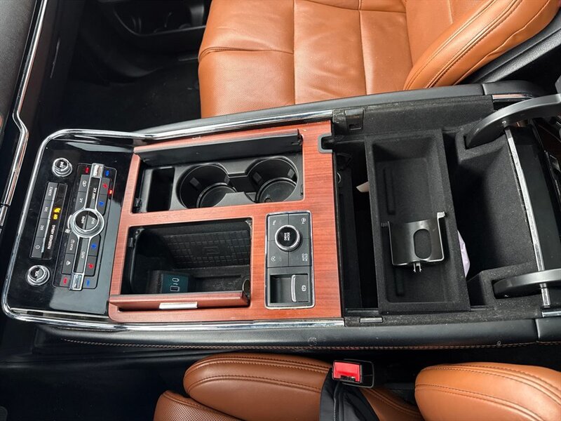 
								2021 Lincoln Navigator L L Reserve full									