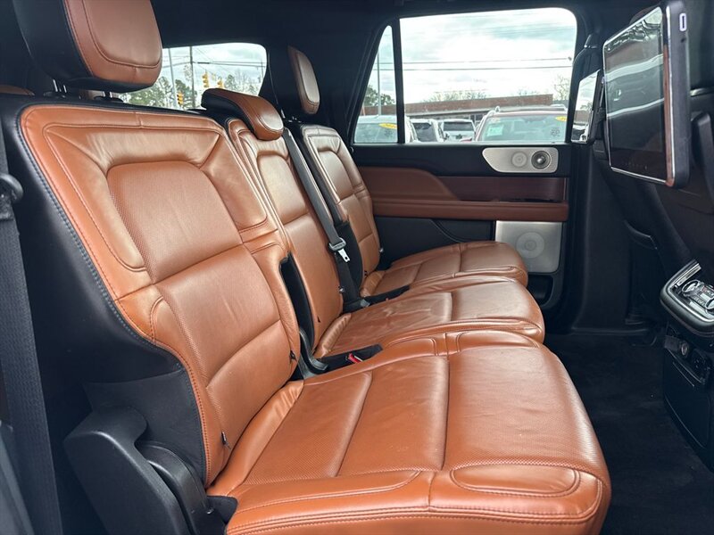 
								2021 Lincoln Navigator L L Reserve full									