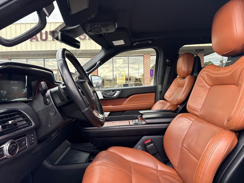 
								2021 Lincoln Navigator L L Reserve full									