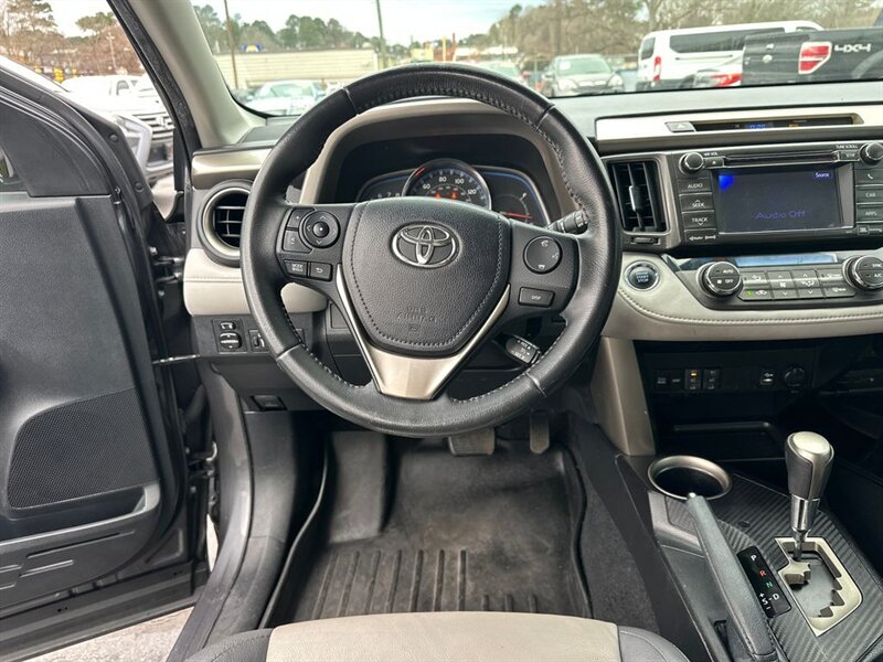 
								2013 Toyota RAV4 Limited full									