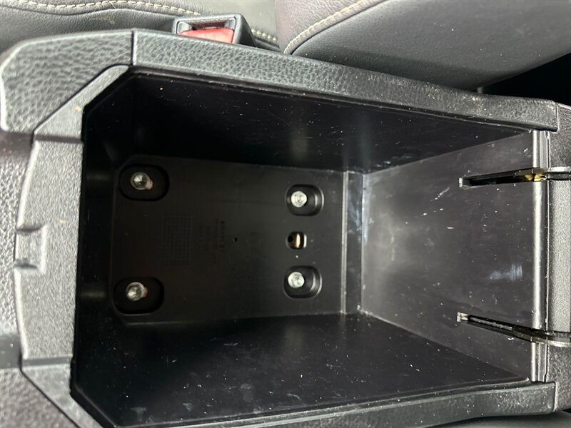 
								2013 Toyota RAV4 Limited full									