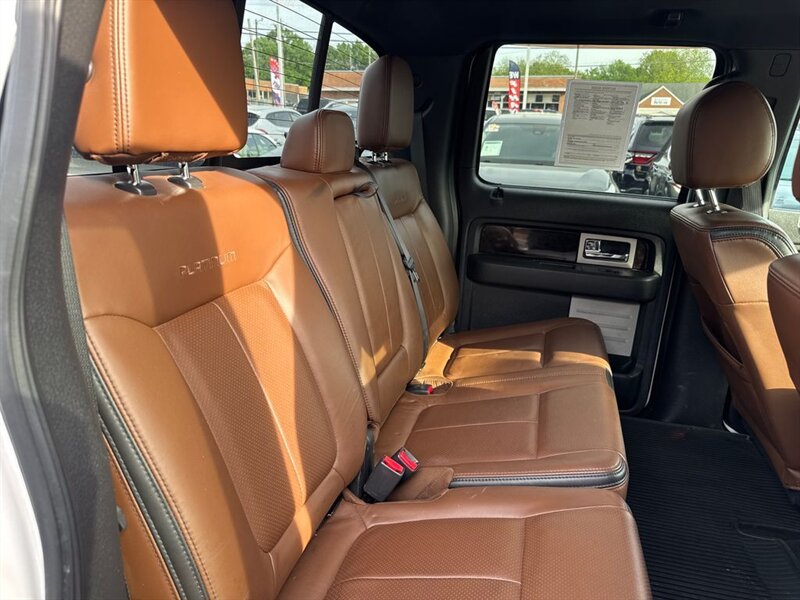 
								2014 Ford F-150 Platinum full									