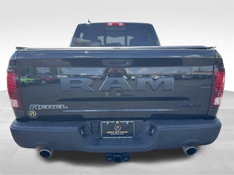
								2017 RAM 1500 Rebel full									