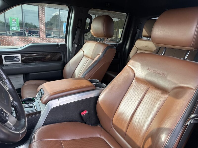 
								2014 Ford F-150 Platinum full									
