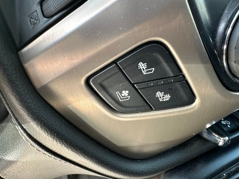 
								2018 GMC Sierra 1500 Denali full									