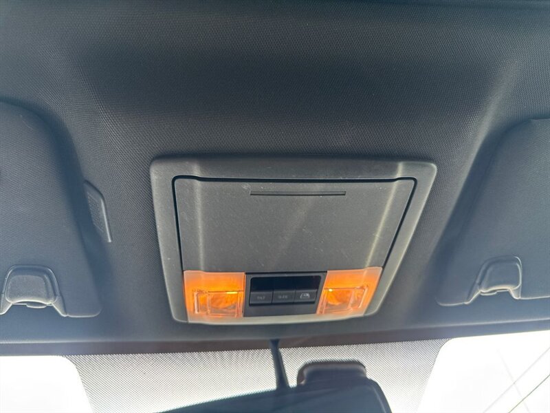 
								2014 Ford F-150 Platinum full									