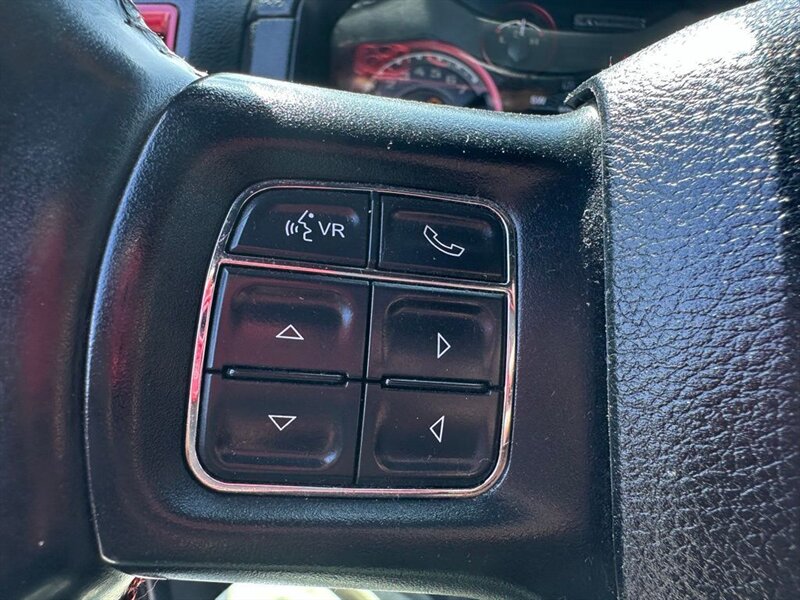 
								2017 RAM 1500 Rebel full									