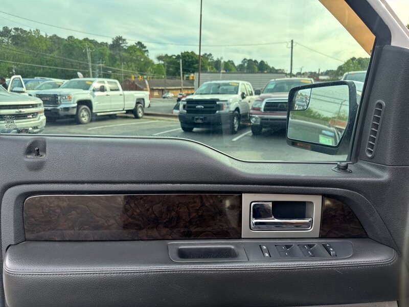 
								2014 Ford F-150 Platinum full									