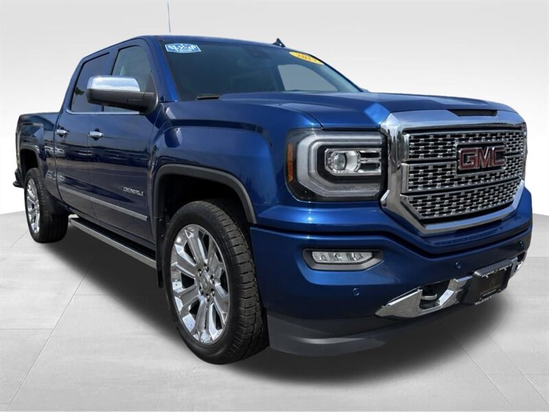 
								2017 GMC Sierra 1500 Denali full									